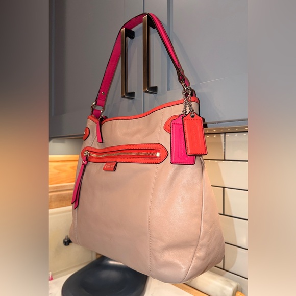 Coach Daisy Spectator F23903 Leather Hobo Bag Purse - Picture 3 of 14